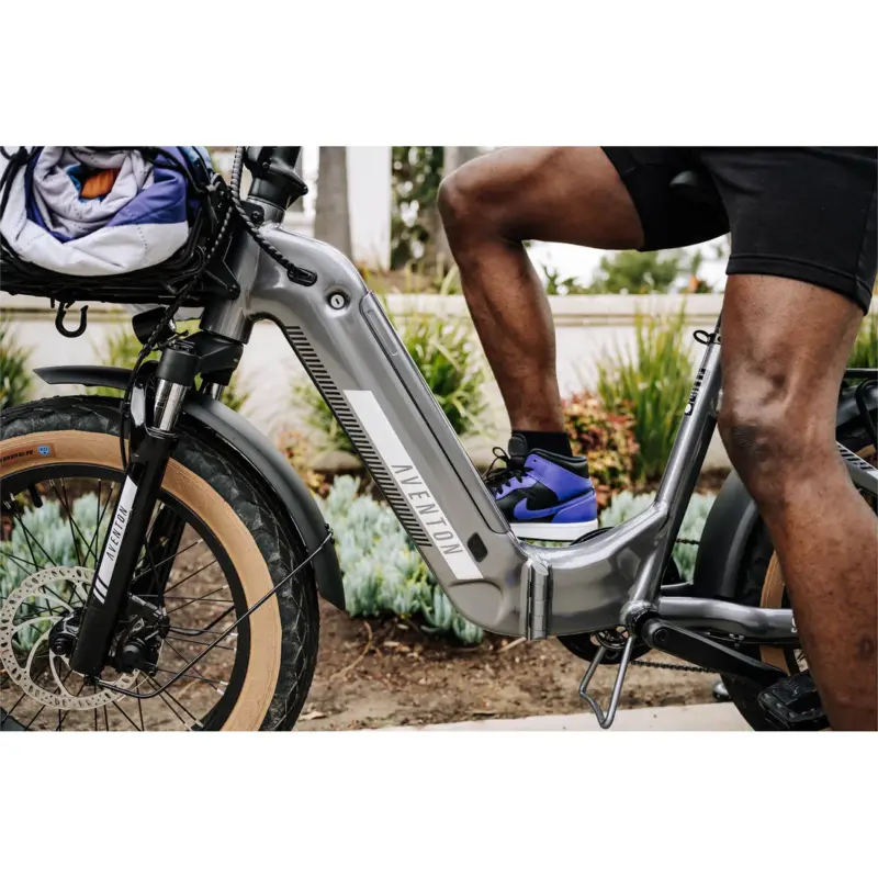 Aventon Sinch.2 Folding E-Bike - Image 6